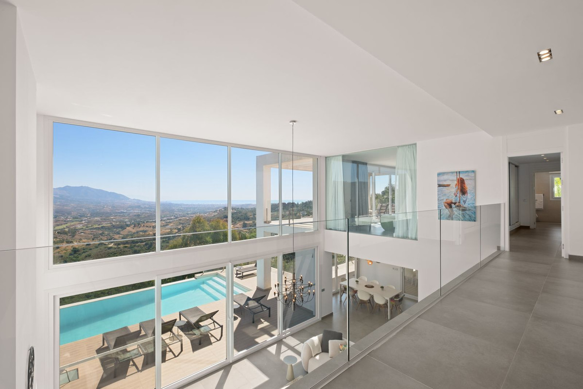 La Mairena, Marbella